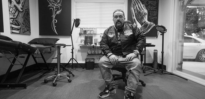 Shades of Grey :: My Conversation with Mister Cartoon