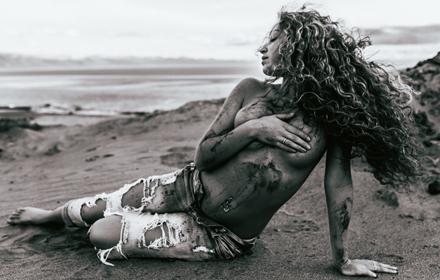 Alaska's Got Babes :: Angelina