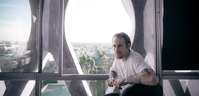 OUTSIDE THE LINES :: THE ART AND LIFE OF MANFACE