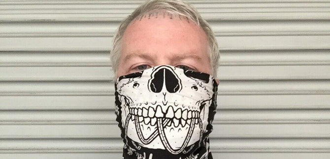 ARTIST SERIES BANDANAS :: Mike Giant is Making Art for People 500 Years in the Future