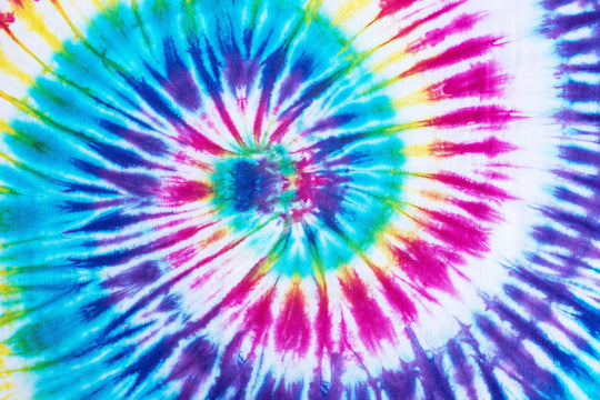 Tie-Dye Isn't Dying, It's Thriving