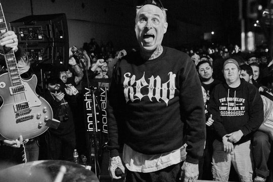 25 Years of H2O :: An Electric Show Celebrating Family and Positivity