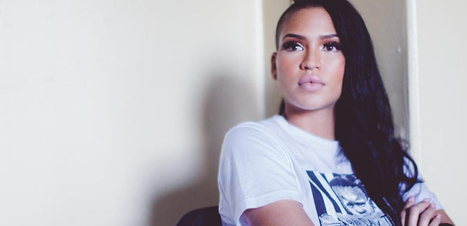 V/SUAL :: ON SET WITH CASSIE