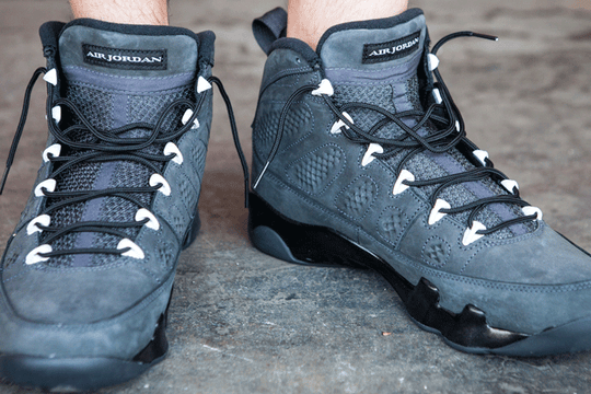 Air Jordan 9 Retro 