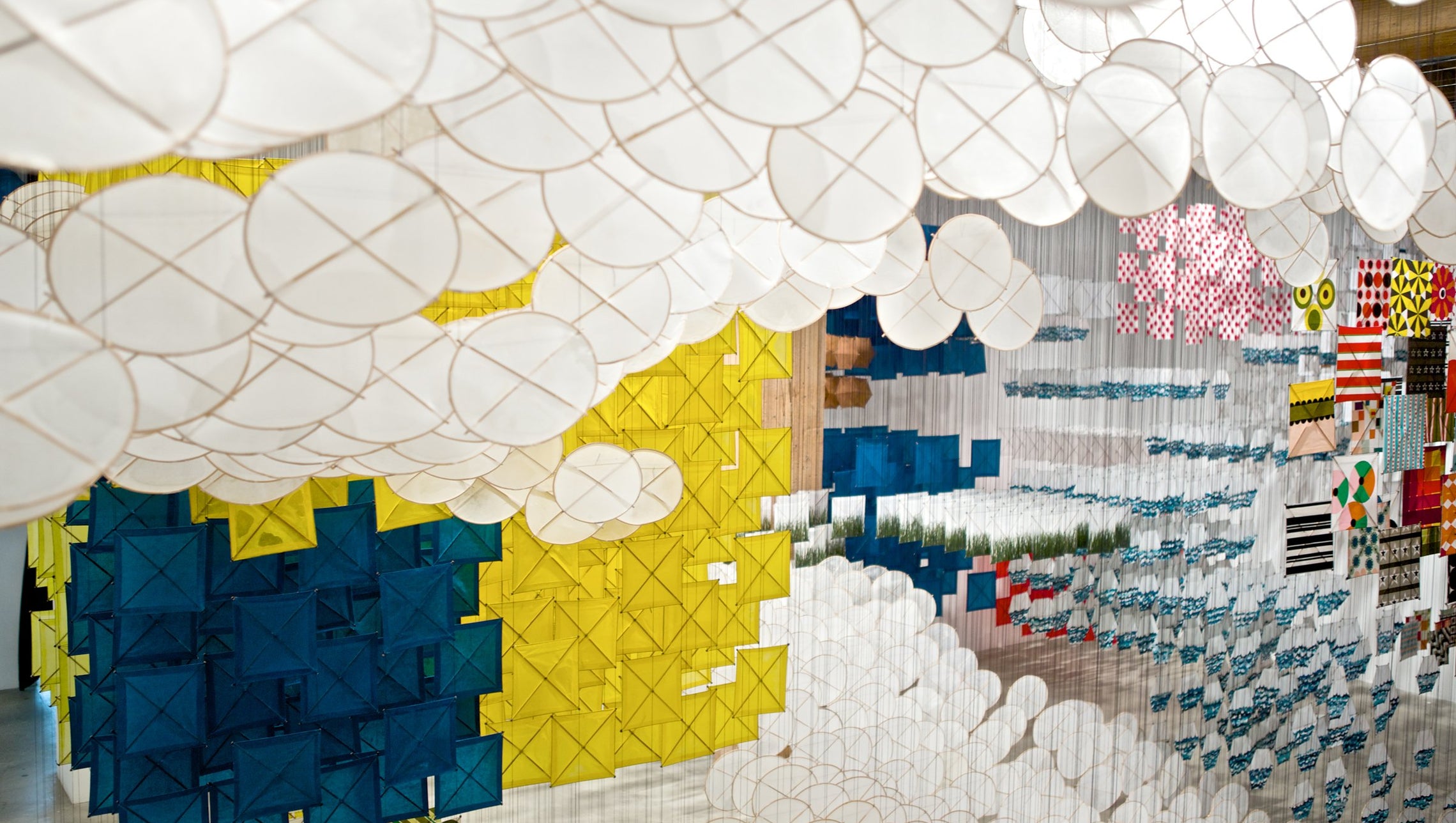 MOCA PRESENTS JACOB HASHIMOTO :: GAS GIANT