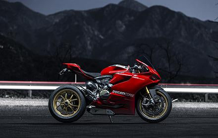 LIFE AND LIMB :: Porsche 997.1 GT3 RS & Ducati 1199 PANIGALE R