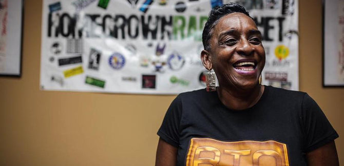 Rest in Power :: Remembering YouTube Soul Food Star Auntie Fee