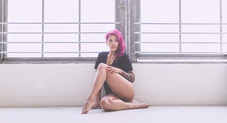 PHOTO SET :: Minimalism :: Charlie Pearl