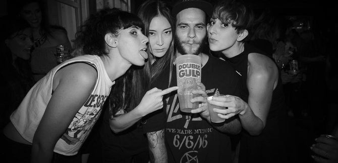 BABES WITH BRANDS