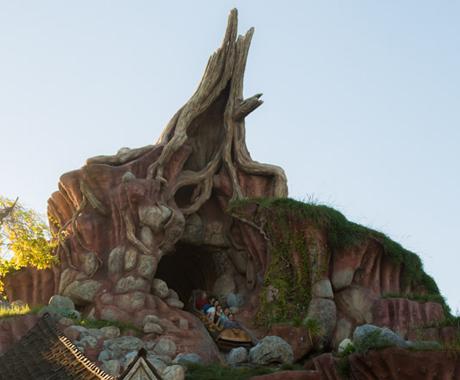 WALT'S WORLD.