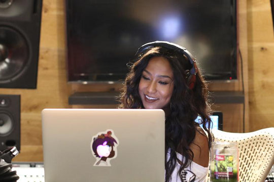 Behind the Boards :: How Engineer K Lee Is Mastering the Music Industry’s Finest