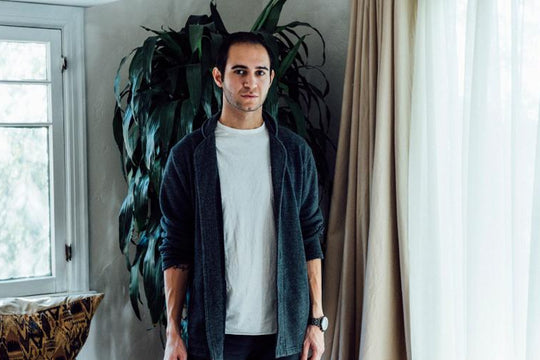 Photographer Neave Bozorgi on Engaging with Subjects, Light, & Shadows