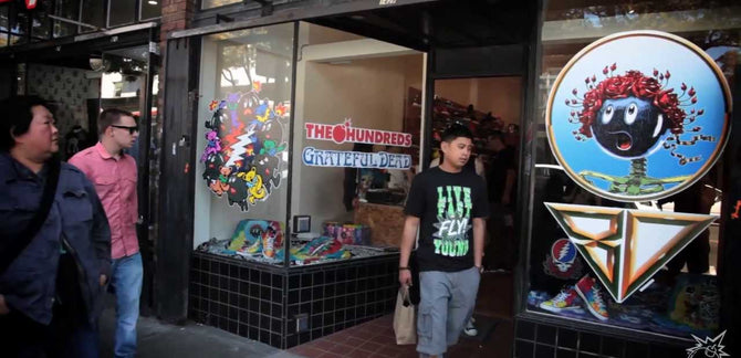 POP-UP VIDEO